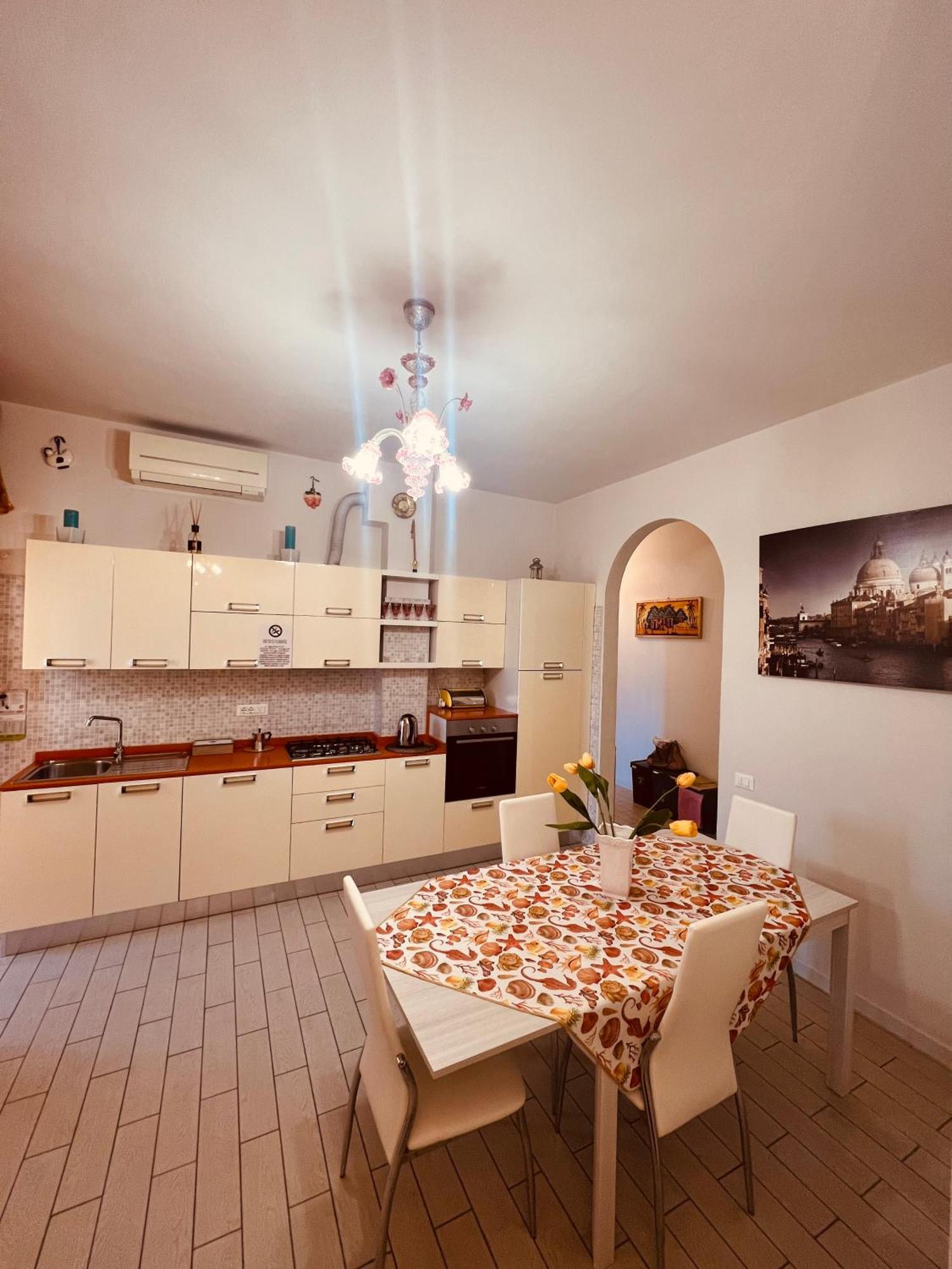 Ferienwohnung Casa Al Mare Valentina Viareggio Exterior foto